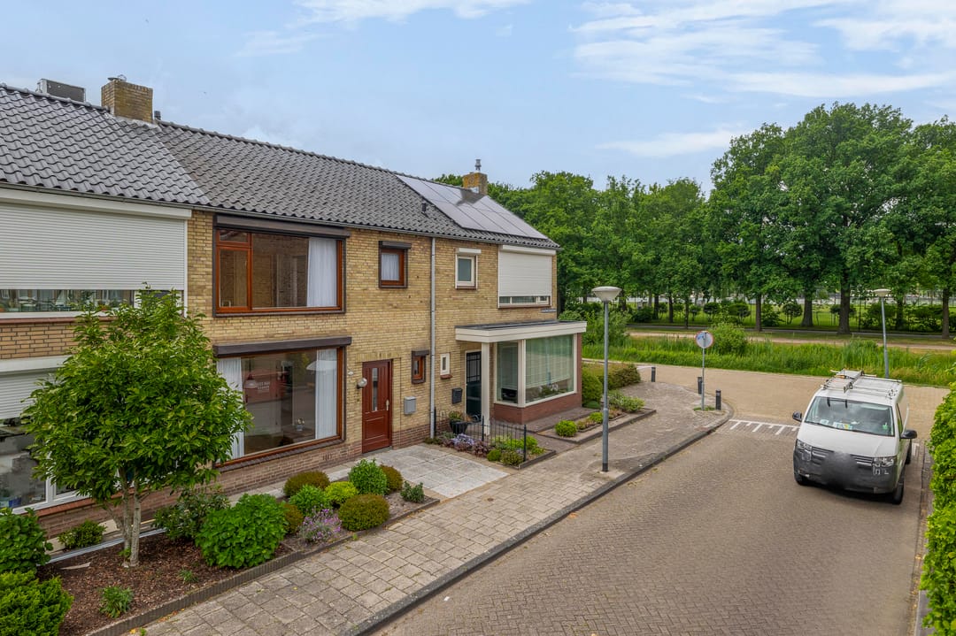 Foto 2 van Goudenregenstraat 4