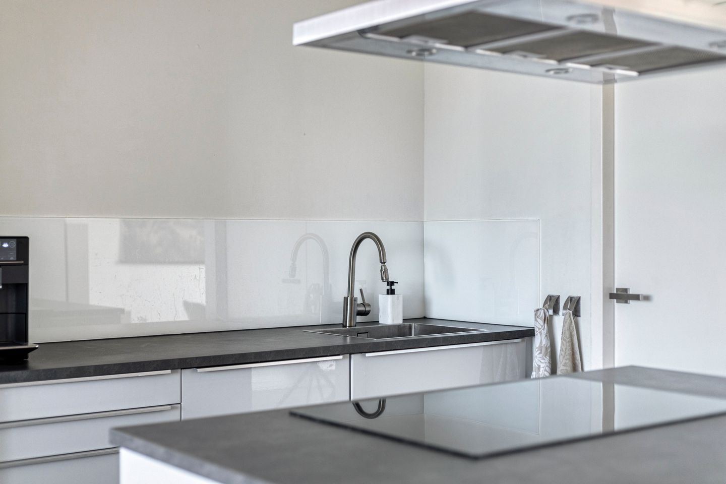 Foto 14 van Roserije 207-E