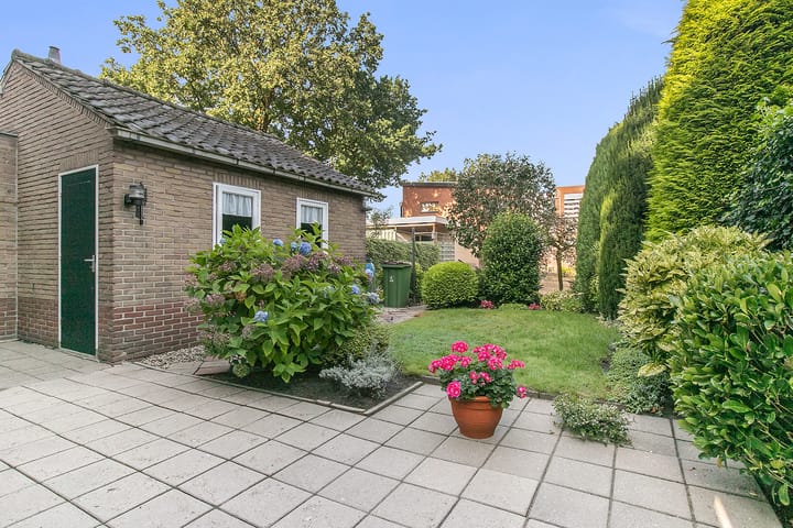 Foto 20 van J.P.C. Leinweberstraat 61