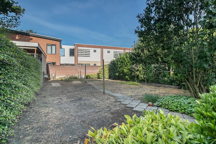 Foto 24 van J.P.C. Leinweberstraat 61