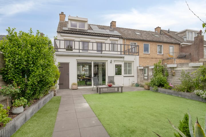 Foto 1 van Hasseltstraat 63