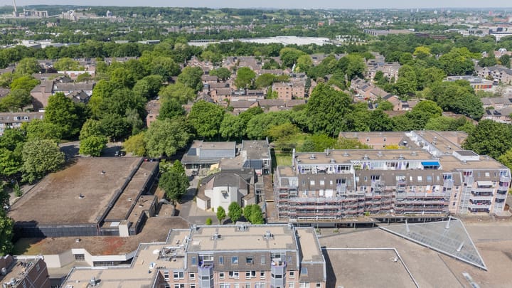 Foto 37 van Roserije 207-E