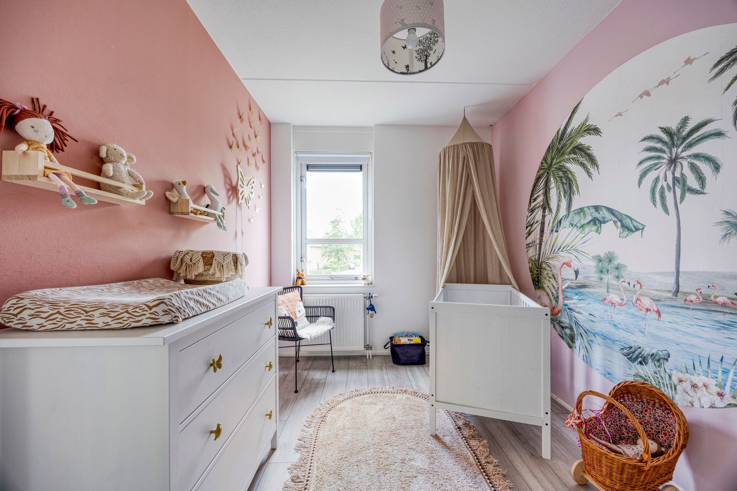 Photo 29 of Valeriaan 35