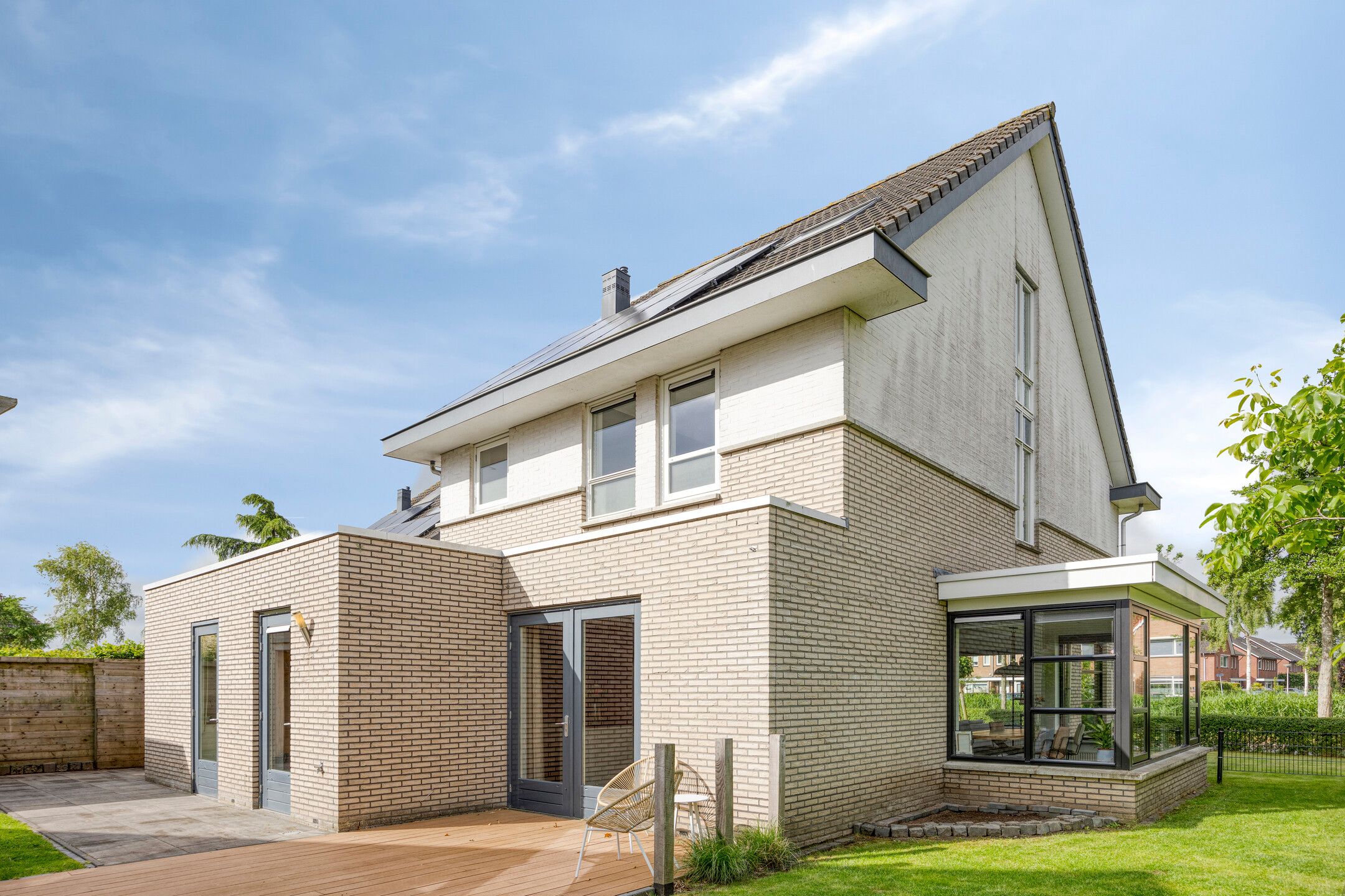 Photo 39 of Valeriaan 35