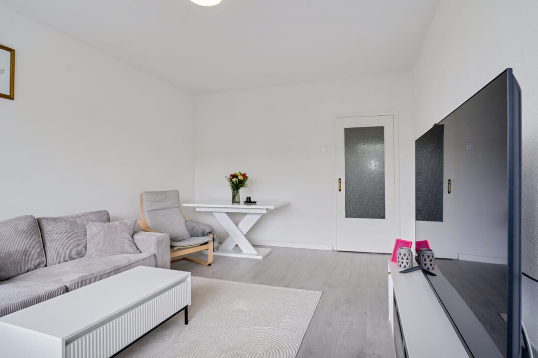 Photo 23 of Volendamlaan 879