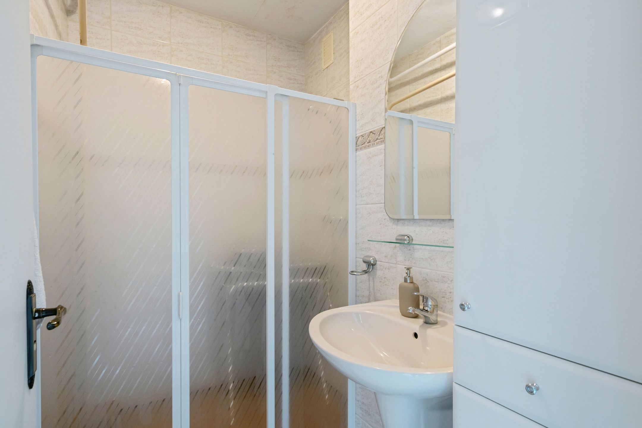 Photo 30 of Volendamlaan 879