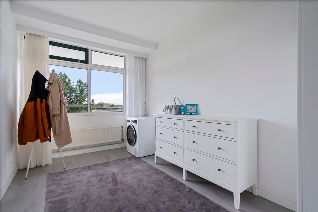 Photo 31 of Volendamlaan 879