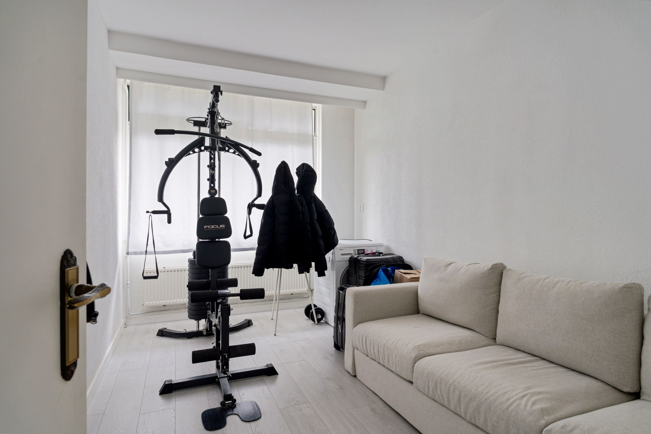 Photo 33 of Volendamlaan 879