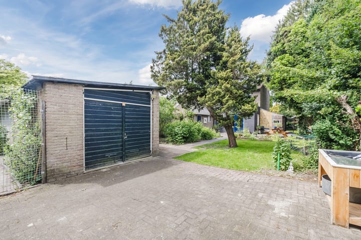 Photo 27 of Ambachtsweg 1