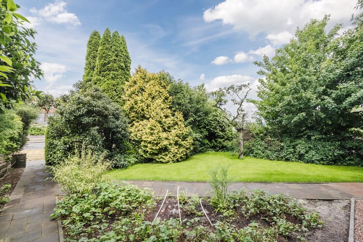 Photo 33 of Ambachtsweg 1