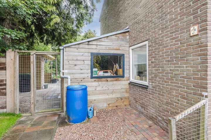 Photo 34 of Ambachtsweg 1