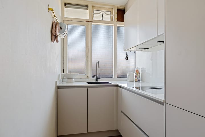 Foto 17 van Postjesweg 323