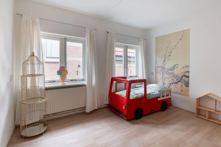 Foto 32 van Kennemerstraatweg 230