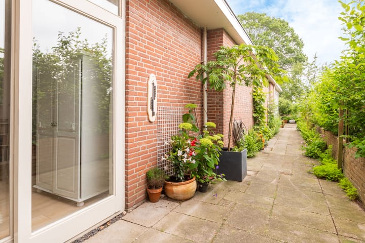 Foto 63 van Kennemerstraatweg 230