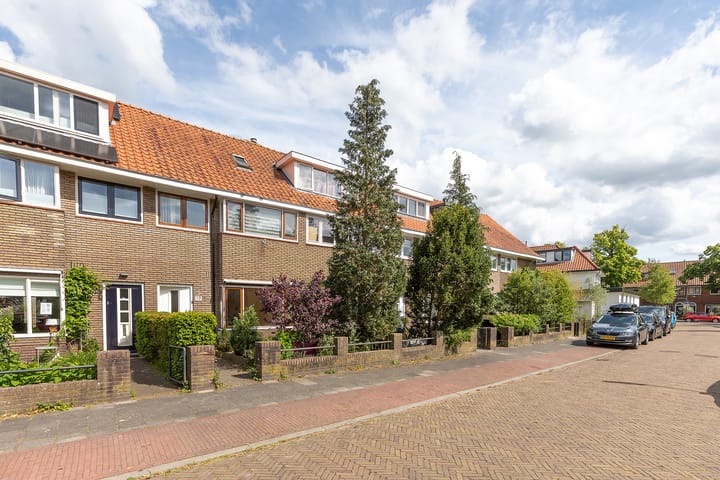 Foto 1 van Hazenstraat 12