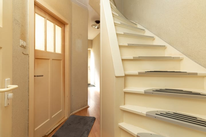 Foto 8 van Hazenstraat 12