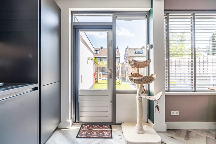 Foto 11 van Ambachtsherenweg 52