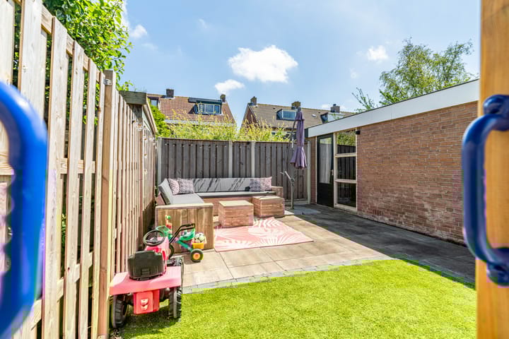 Foto 15 van Ambachtsherenweg 52