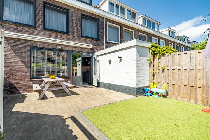 Foto 18 van Ambachtsherenweg 52