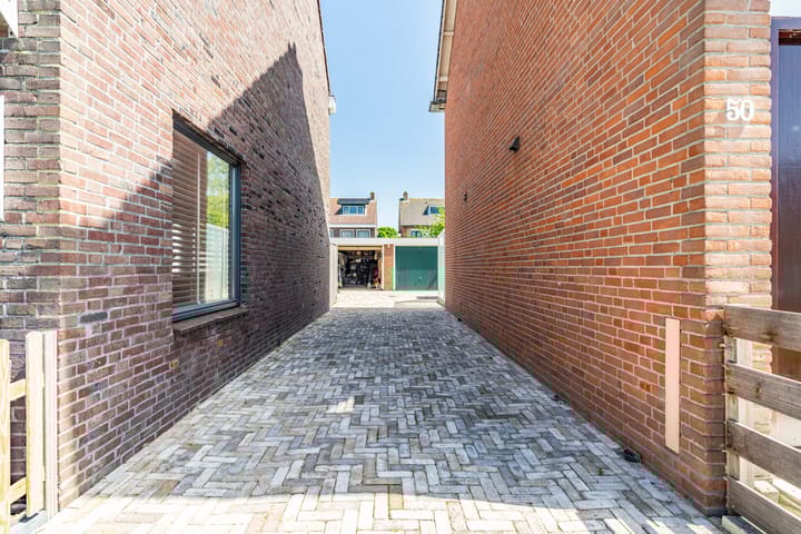 Foto 53 van Ambachtsherenweg 52