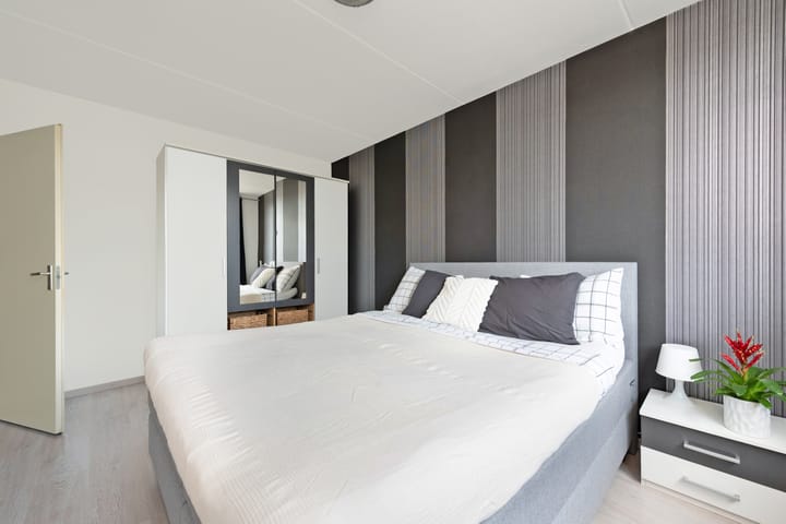 Foto 20 van Hoefsmiderf 6