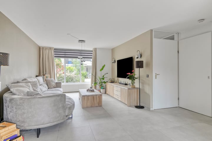 Foto 2 van Mahlerstraat 3