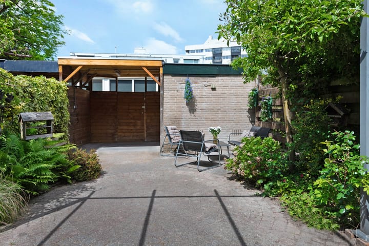 Foto 32 van Hoefsmiderf 6