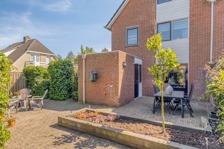 Foto 32 van Fluitekruid 38