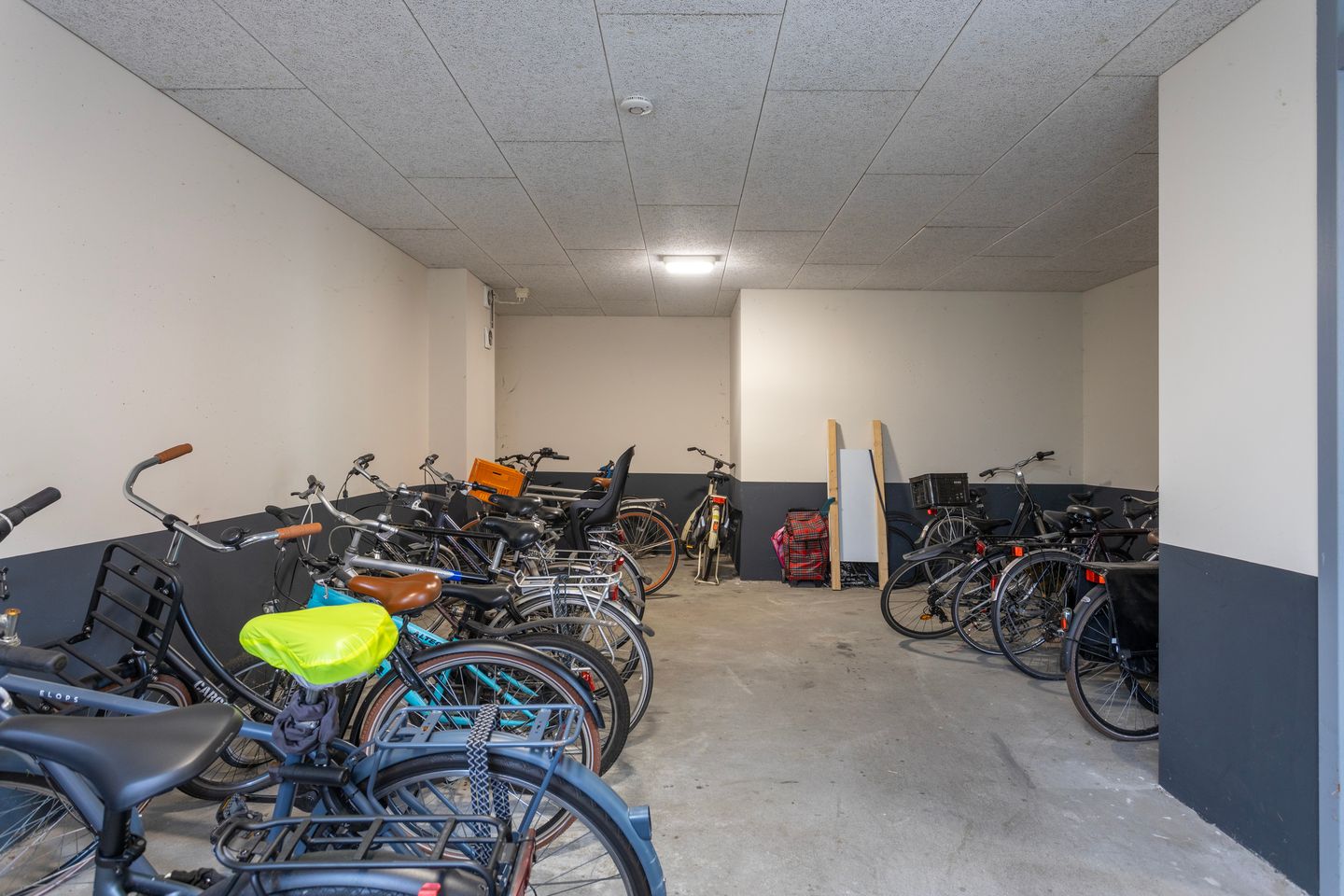 Foto 35 van Stratumsedijk 23-71