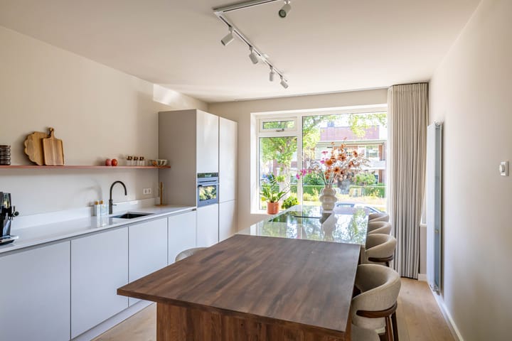 Bekijk foto van Bezettingslaan 4