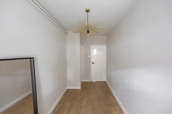 Photo 22 of Bezettingslaan 4