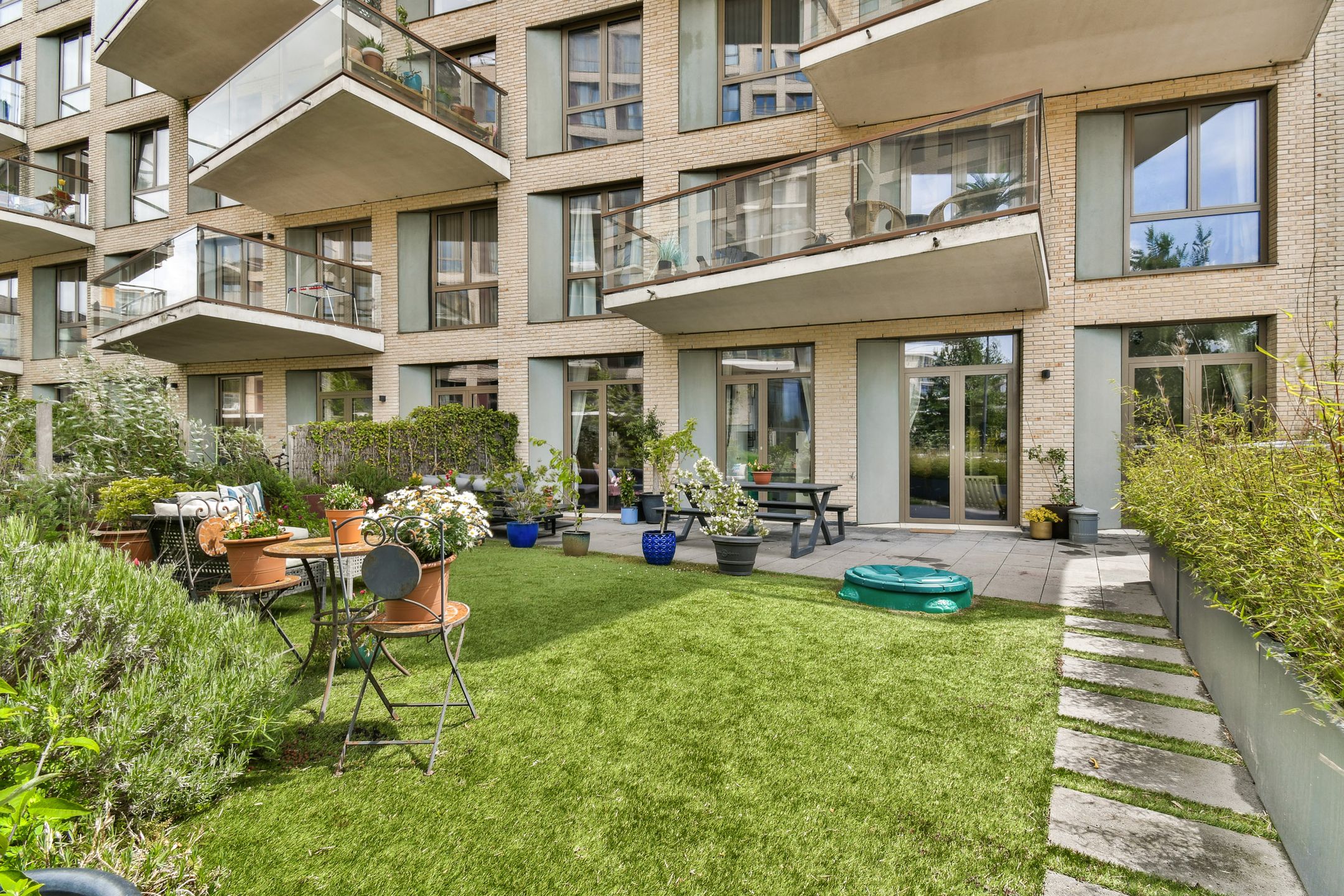 Foto 15 van Faas Wilkesstraat 123-A