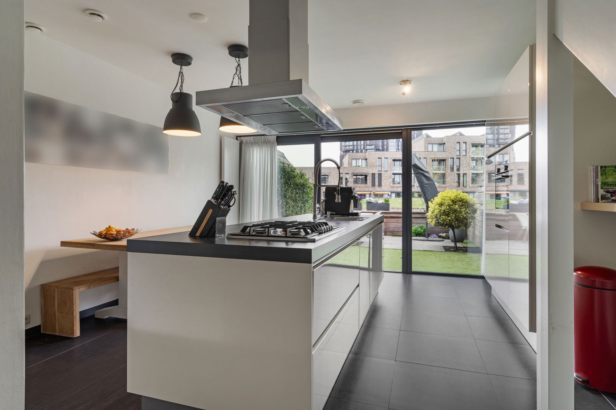 Foto 6 van Pigalle 19