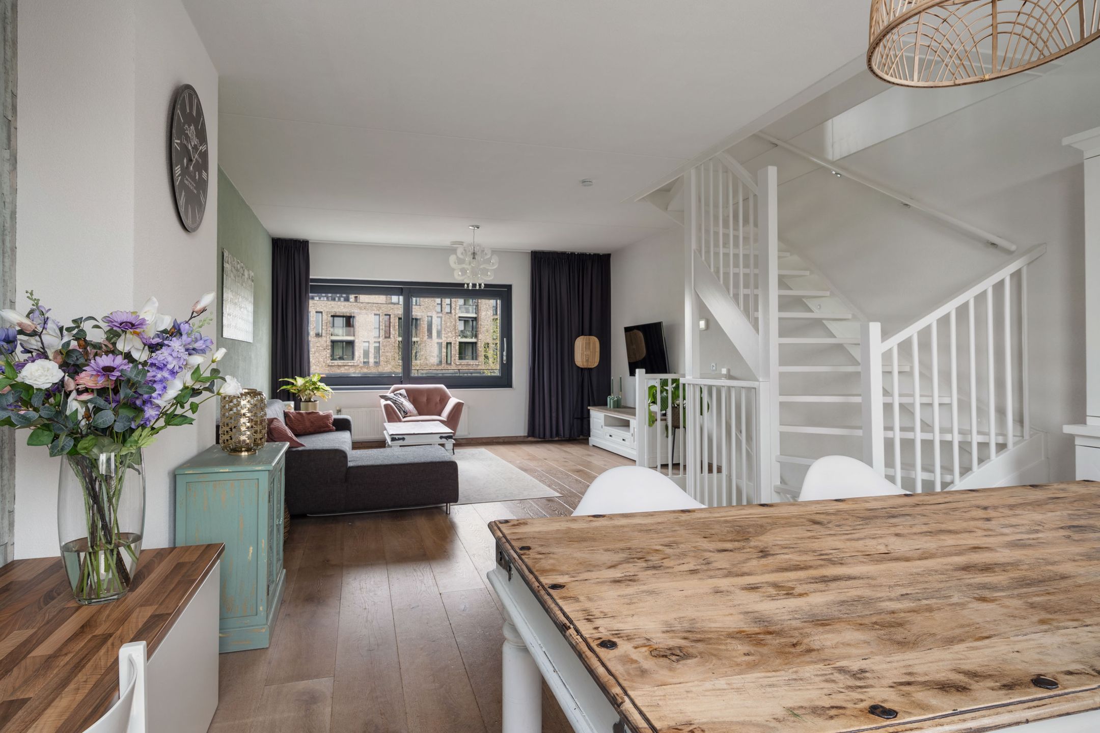 Foto 18 van Pigalle 19