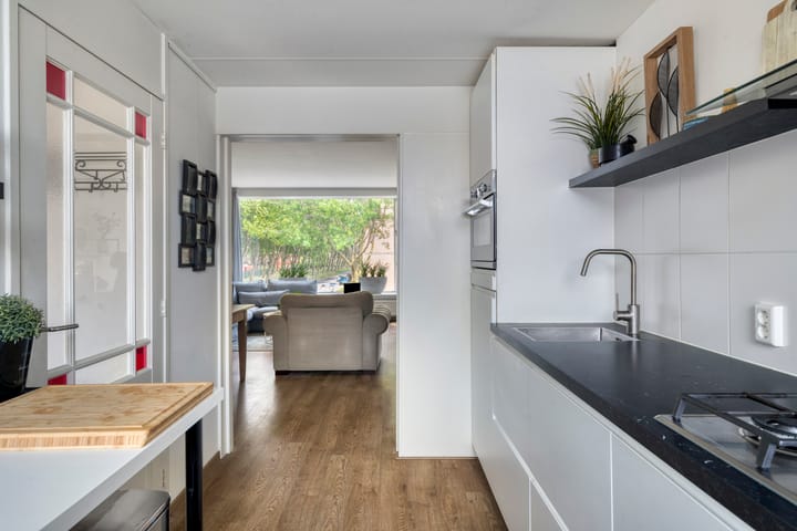 Foto 21 van Rijnauwenstraat 110-A