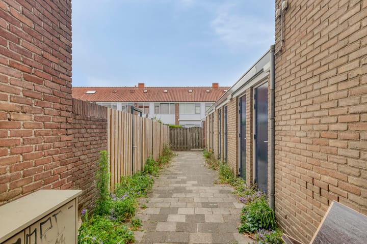 Foto 33 van Rijnauwenstraat 110-A