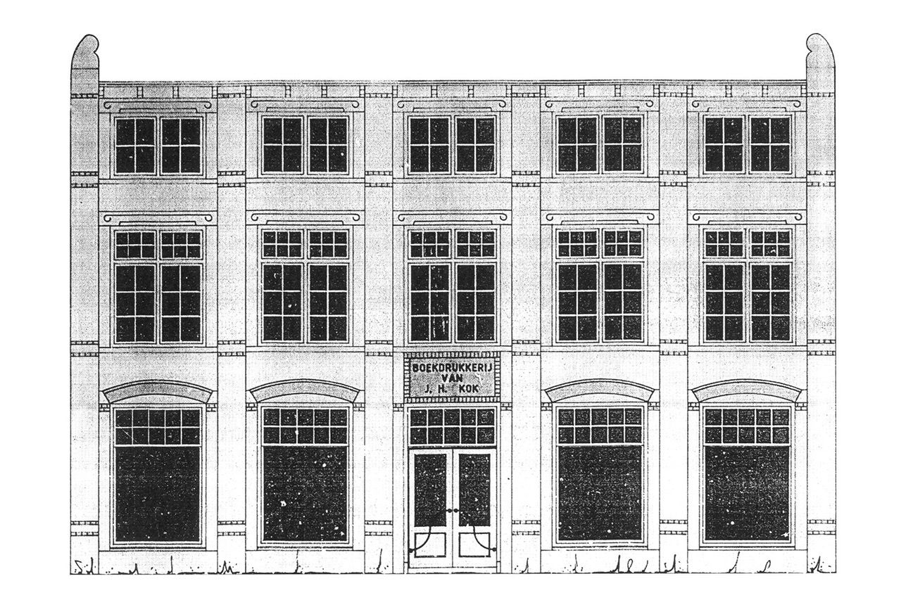 View photo 2 of Hofstraat 21
