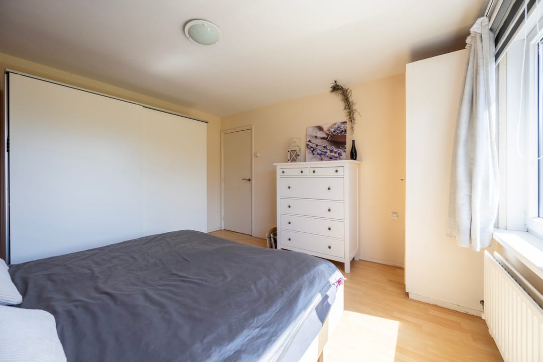 Foto 16 van Middeloolaan 15