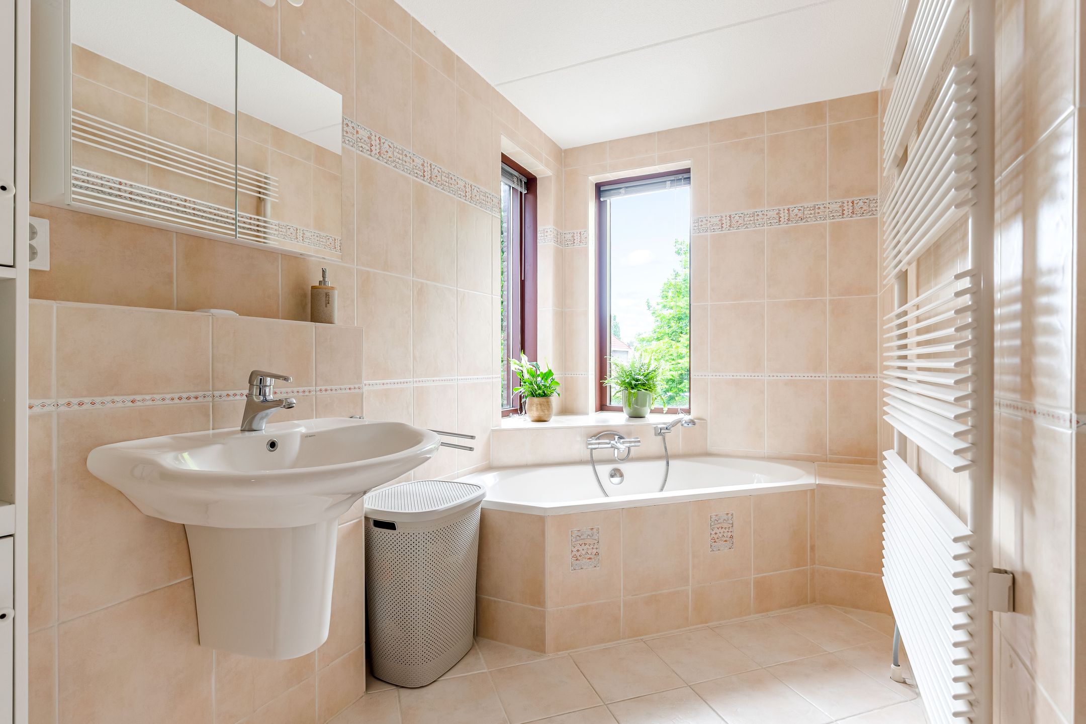 Foto 33 van Assumburg 48