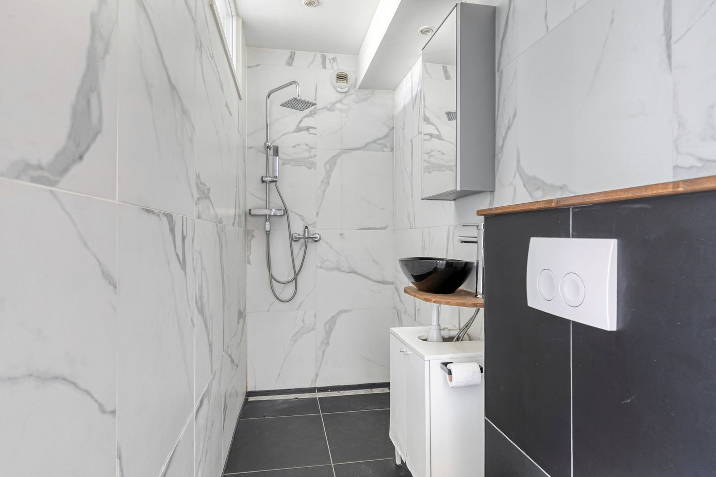 Photo 14 of Valeriusrondeel 477