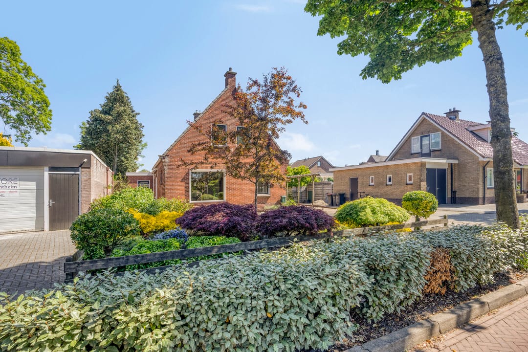 Photo 8 of Dr. H.J. Postlaan 46