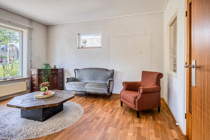 Foto 9 van Dr. H.J. Postlaan 46