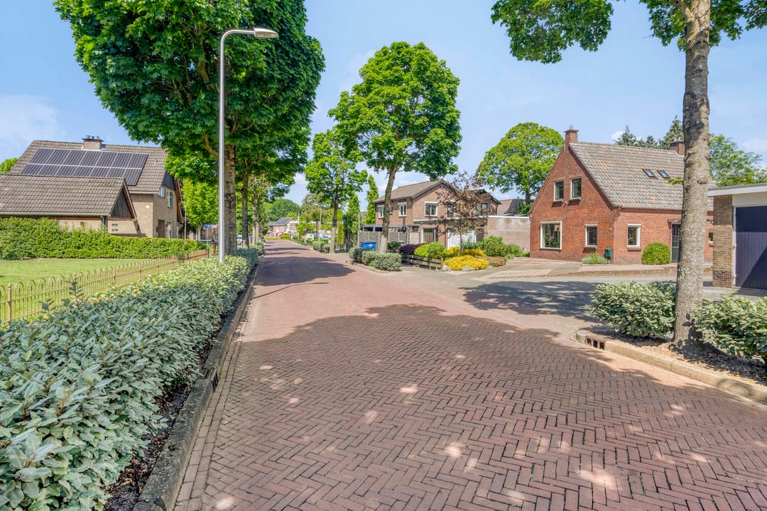 Photo 41 of Dr. H.J. Postlaan 46