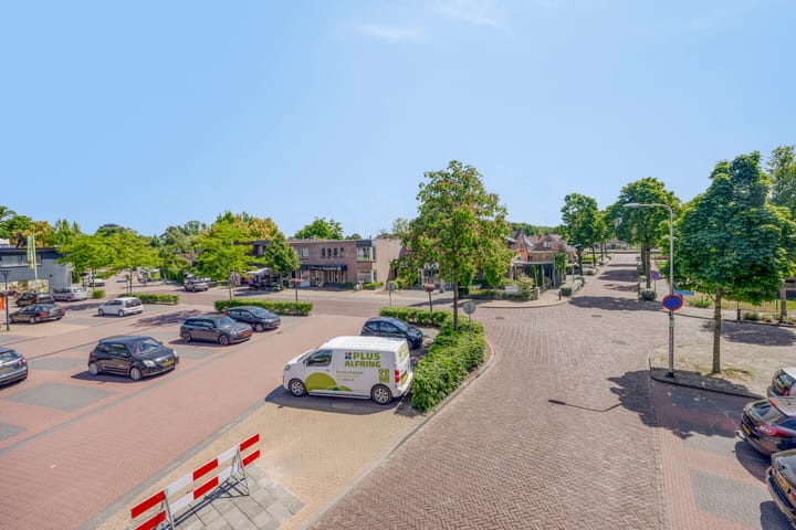 Foto 42 van Dr. H.J. Postlaan 46