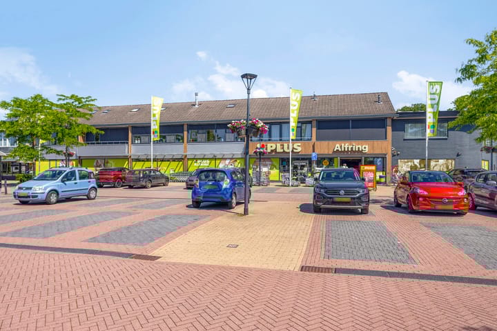 Foto 44 van Dr. H.J. Postlaan 46