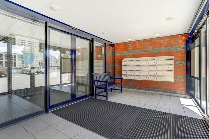 Foto 26 van Goudenregenplein 254