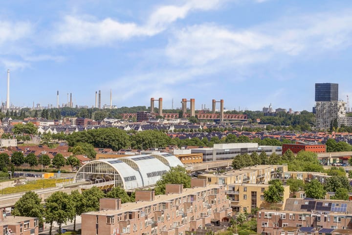 Foto 31 van Goudenregenplein 254