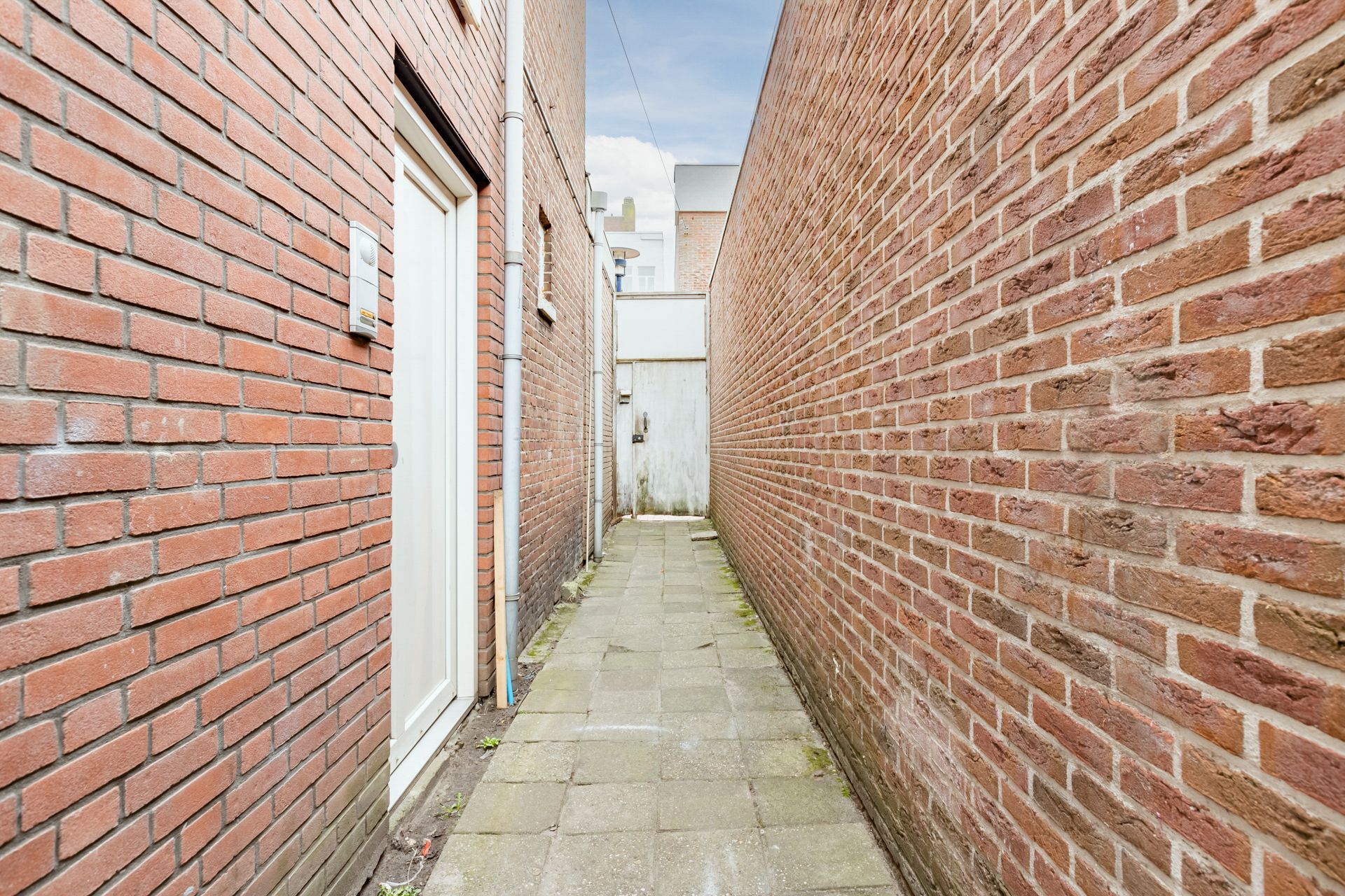 Photo 3 of Californiestraat 2-C