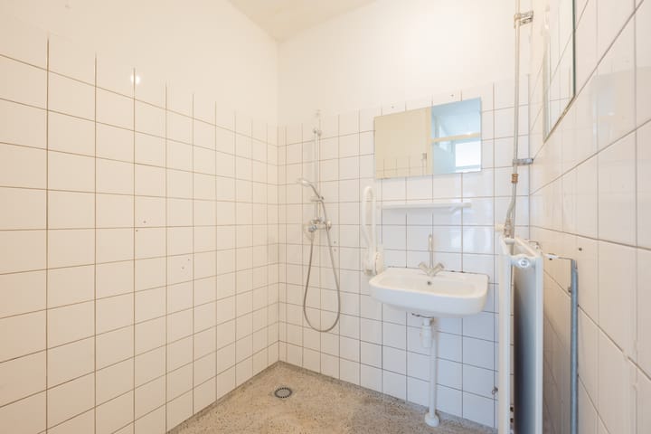 Foto 16 van Mataramstraat 11-B