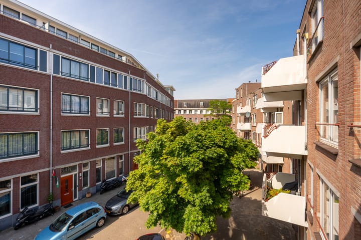 Foto 18 van Mataramstraat 11-B